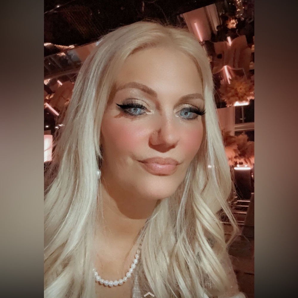 Meet your Posher, Christine